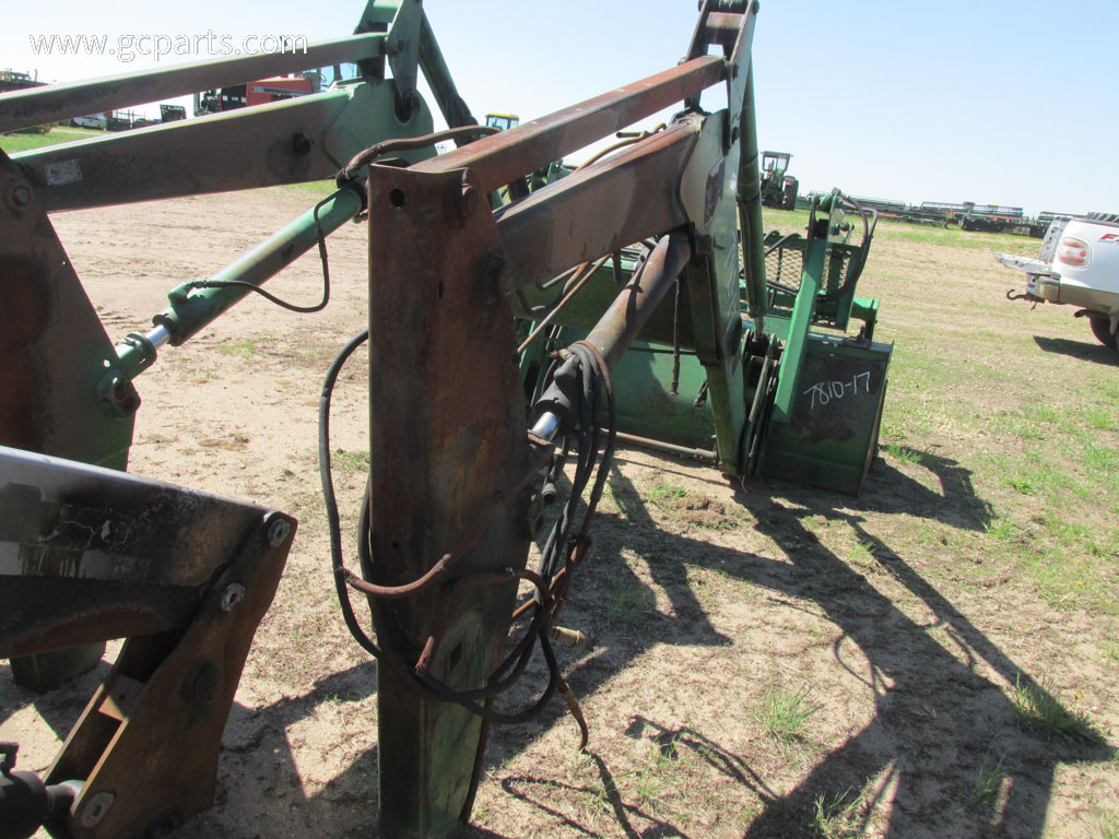 740 LOADER 7FT W/ GRAPPLE